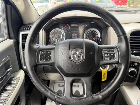 Used 2018 RAM 1500 Big Horn RWD image 13