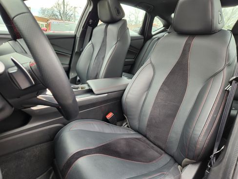 Used 2025 Acura TLX w/A-Spec Package image 7