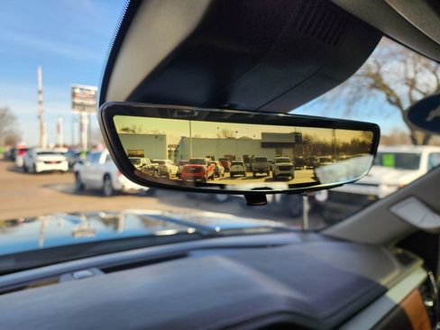 Used 2024 GMC Sierra 2500 Denali w/ Denali Reserve Package image 48