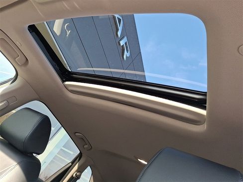 Used 2024 Honda CR-V EX-L image 13