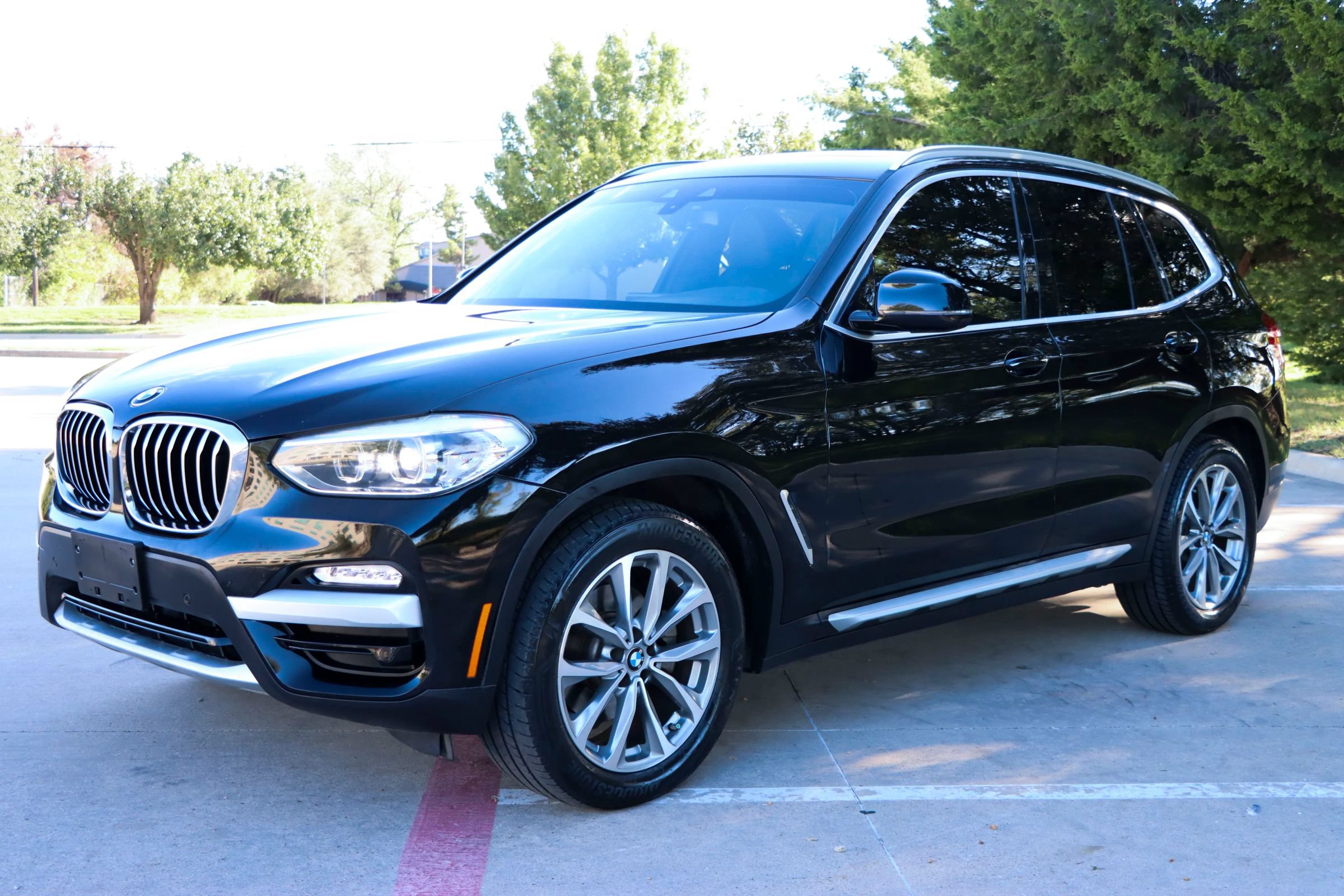 Used 2019 BMW X3 xDrive30i AWD/4WD image 2