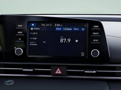 Certified 2026 Hyundai Elantra Sport FWD image 13