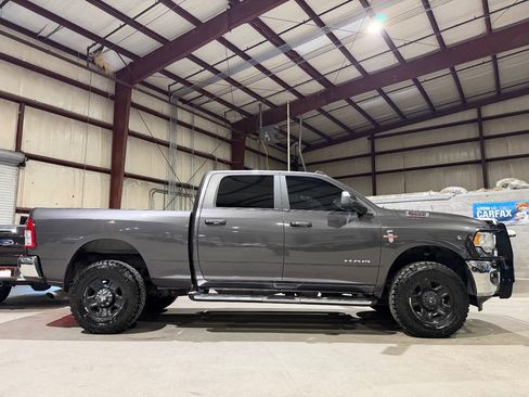 Used 2021 RAM 2500 Big Horn AWD/4WD image 4