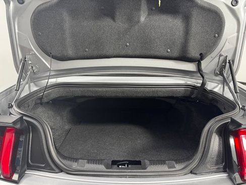 Used 2022 Ford Mustang Premium RWD image 15