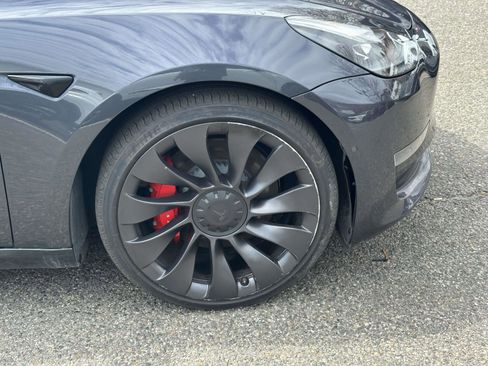 Used 2021 Tesla Model 3 Performance AWD/4WD image 10