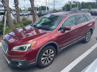 Used 2017 Subaru Outback 3.6R Limited image 1