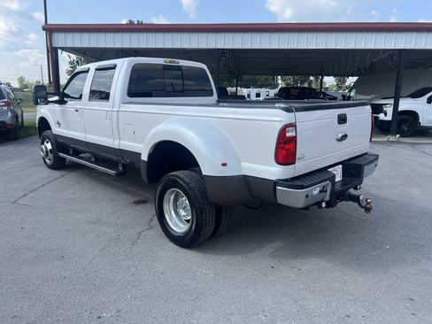 Used 2015 Ford F350 Lariat w/ Chrome Package AWD/4WD image 9