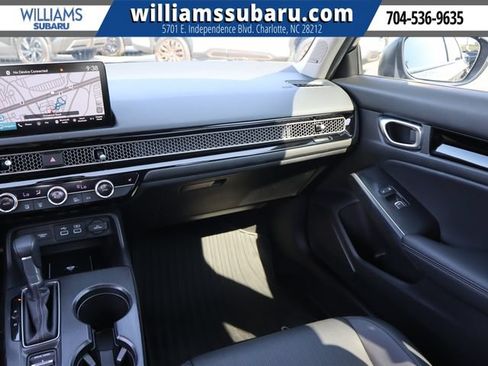 Used 2024 Honda Civic Touring image 15