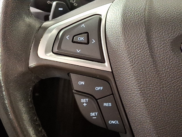 Used 2016 Ford Fusion SE w/ Equipment Group 202A FWD image 21