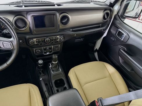 Used 2021 Jeep Wrangler Unlimited Sport AWD/4WD image 25