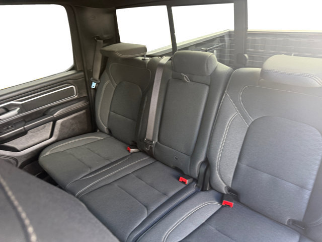 Used 2025 RAM 1500 Big Horn AWD/4WD image 10