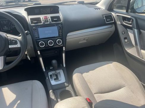 Used 2018 Subaru Forester 2.5i Premium AWD/4WD image 14