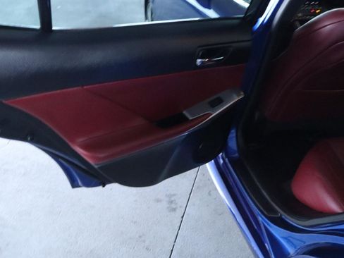 Used 2016 Lexus IS 200t w/ F Sport Package image 29