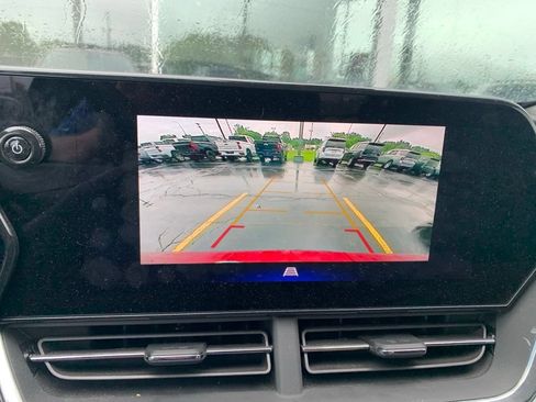 Used 2024 Chevrolet Trax ACTIV w/ Driver Confidence Package FWD image 17
