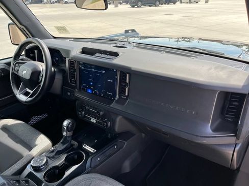 Used 2025 Ford Bronco Big Bend AWD/4WD image 14
