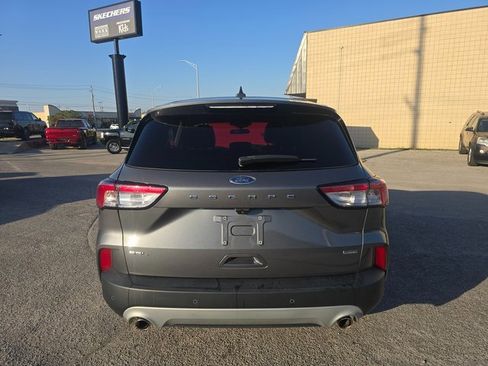 Used 2022 Ford Escape SEL image 6