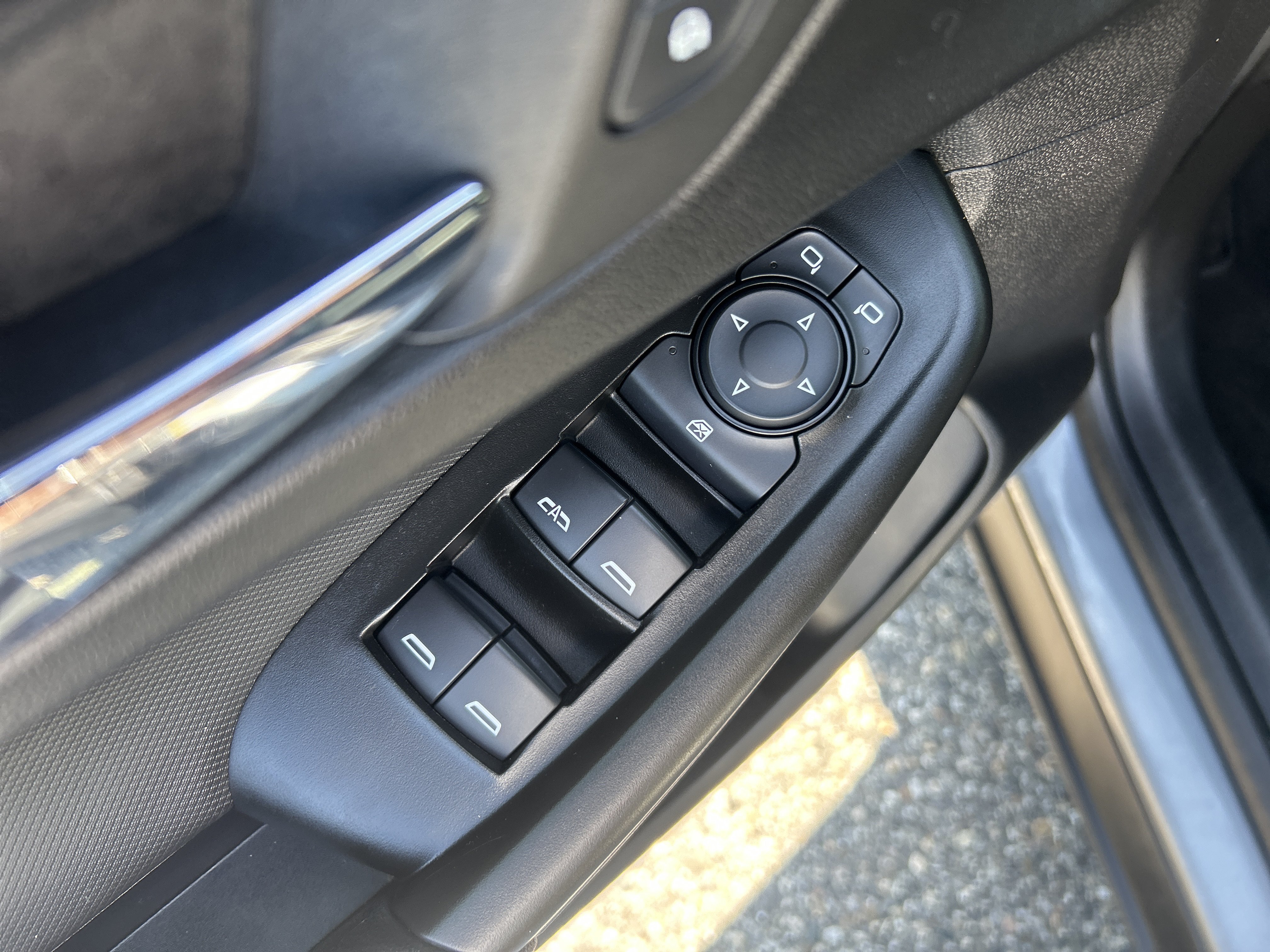 Used 2021 Chevrolet TrailBlazer RS w/ Technology Package AWD/4WD image 20