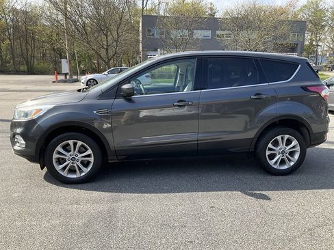 Used 2017 Ford Escape SE AWD/4WD image 8
