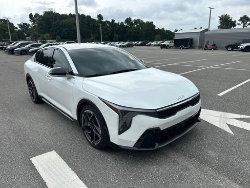 Certified 2025 Kia K4 EX FWD image 1