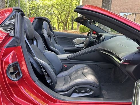 Used 2024 Chevrolet Corvette Z06 w/ Z07 Performance Package RWD image 25