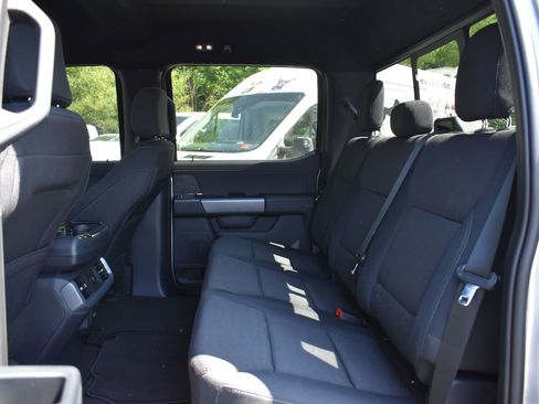 Used 2026 Ford F150 XLT AWD/4WD image 16