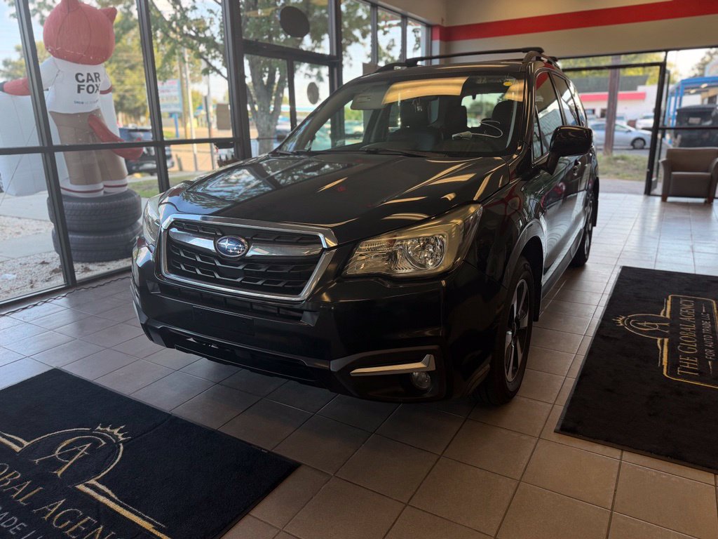 Used 2017 Subaru Forester 2.5i Premium AWD/4WD image 1