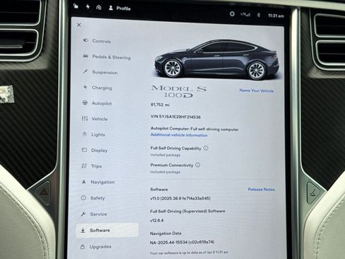 Used 2017 Tesla Model S 100D image 34