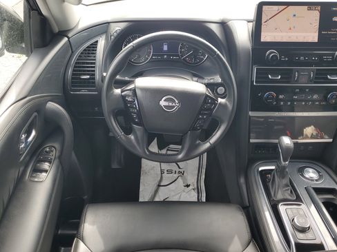 Used 2021 Nissan Armada SV image 15