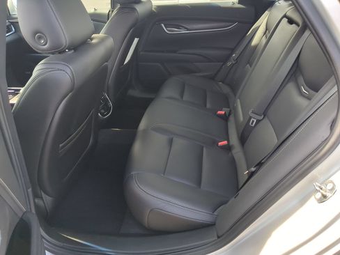 Certified 2018 Cadillac XTS Luxury FWD image 23