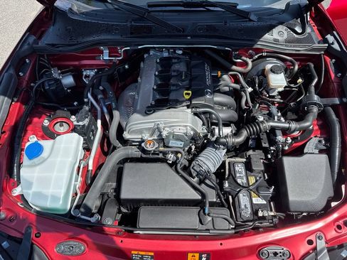 Used 2019 MAZDA MX-5 Miata RF Grand Touring RWD image 22