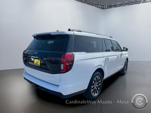Used 2025 Ford Expedition Max Platinum AWD/4WD image 4