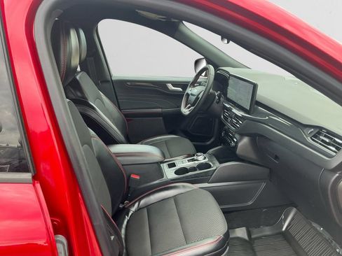 Used 2024 Ford Escape ST-Line Select w/ Tech Pack #2 AWD/4WD image 15
