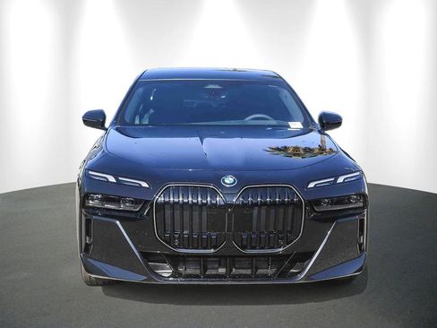 New 2026 BMW i7 eDrive50 w/ M Sport Package RWD image 2