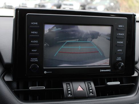 Used 2020 Toyota RAV4 XLE Premium AWD/4WD image 13