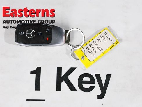 Used 2023 Mercedes-Benz CLA 250 4MATIC image 26
