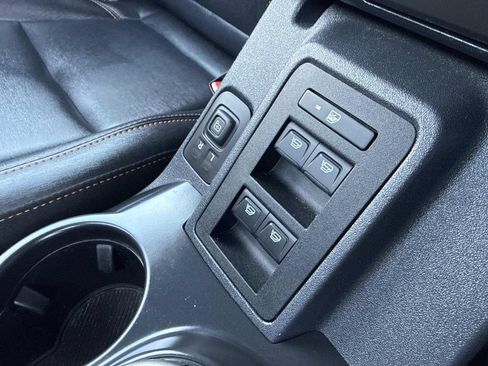 Used 2024 Ford Bronco Badlands AWD/4WD image 36