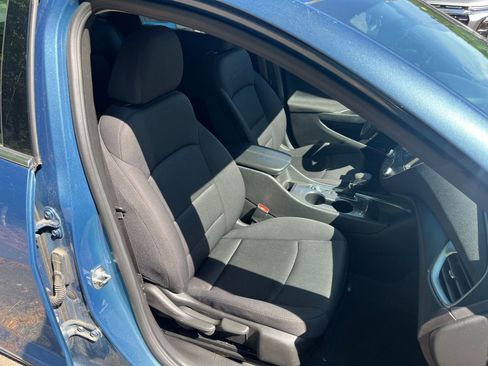 Used 2024 Chevrolet Malibu LT image 31