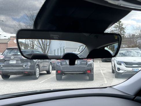 New 2026 Hyundai Elantra Hybrid FWD image 25