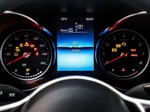 Used 2022 Mercedes-Benz GLC 300 image 18