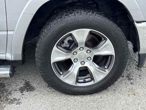 Used 2021 RAM 1500 Laramie AWD/4WD image 10