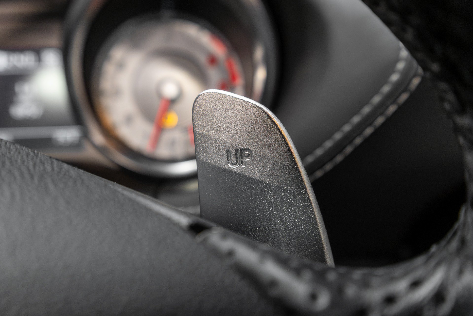 Used 2012 Mercedes-Benz SLS AMG Roadster image 16