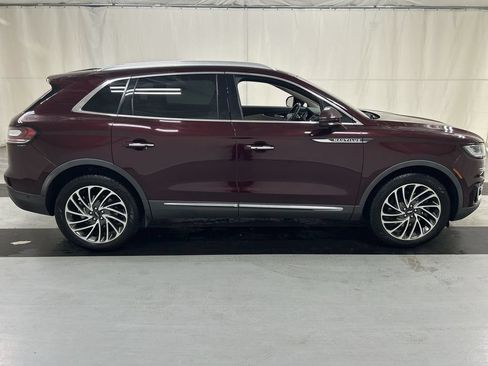 Used 2020 Lincoln Nautilus Reserve w/ Equipment Group 201A AWD/4WD image 2