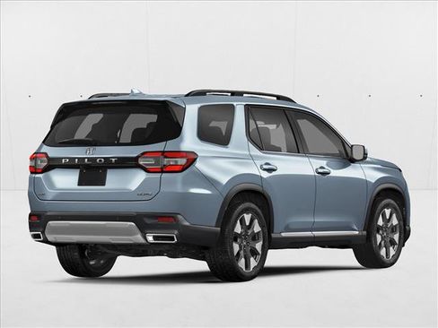 New 2026 Honda Pilot Elite image 2