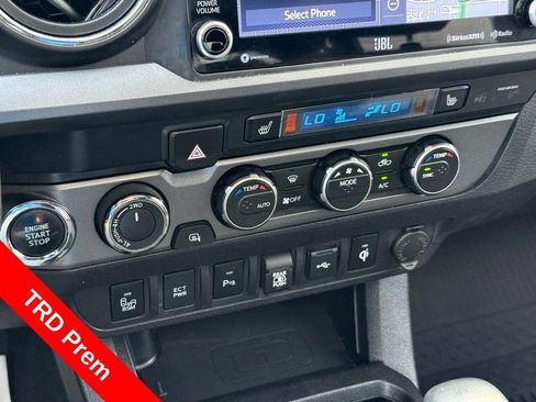 Used 2023 Toyota Tacoma TRD Off-Road w/ TRD Premium Off Road Package image 28