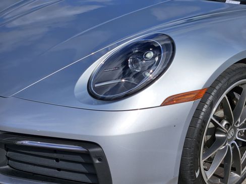 Certified 2020 Porsche 911 Carrera image 12