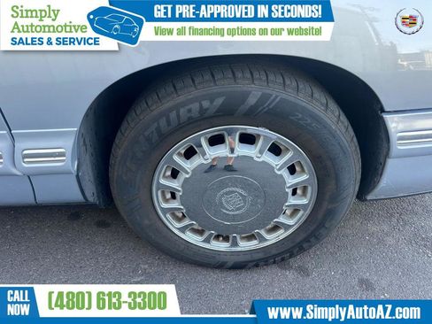 Used 1997 Cadillac De Ville Sedan image 30