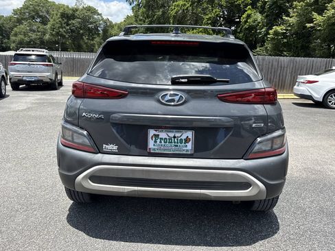 Used 2023 Hyundai Kona SEL AWD/4WD image 4
