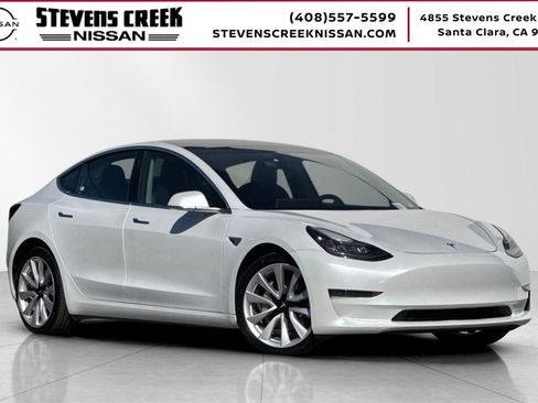 Used 2020 Tesla Model 3 Long Range image 1