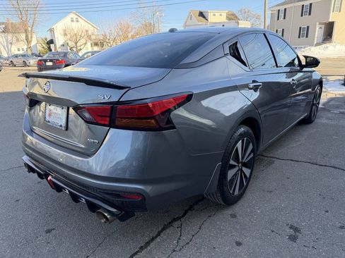 Used 2020 Nissan Altima 2.5 SV image 7