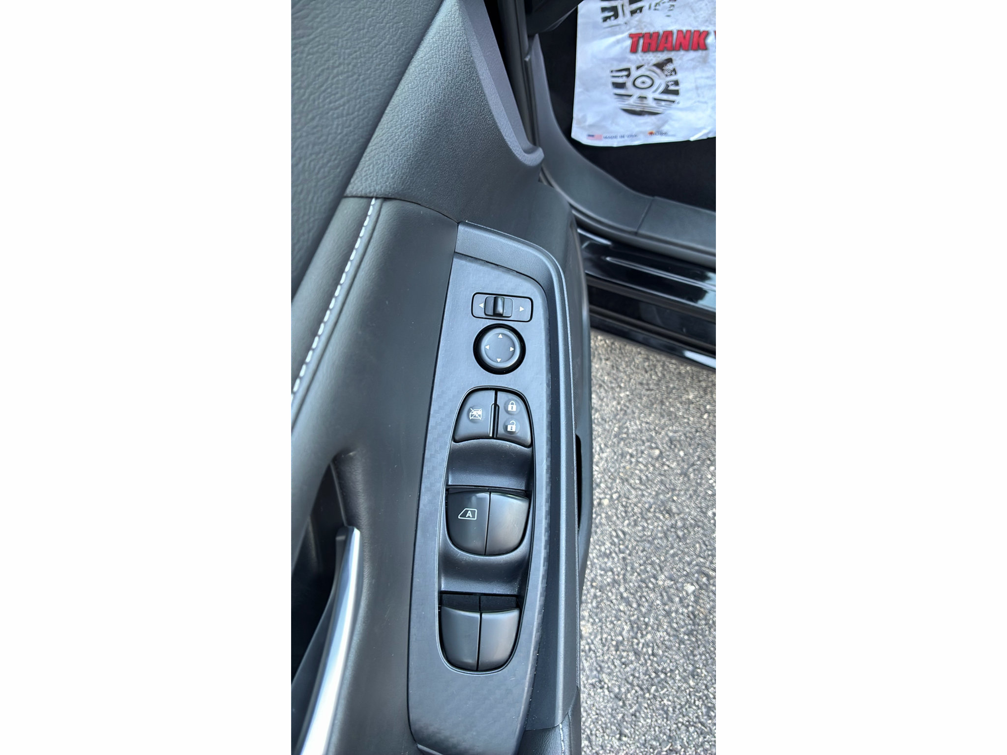Used 2025 Nissan Sentra SV FWD image 12